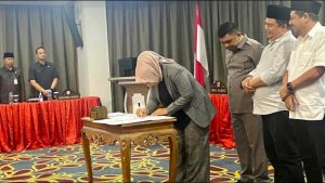 Tatong Bara Teken Anggaran Sementara APBD Kota Kotamobagu