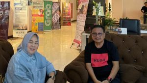 Ketika Maurits Mantiri Bersua dengan Wali Kota Kotamobagu