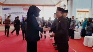 Wali Kota Tatong Bara Reposisi Tiga Jabatan Eselon II