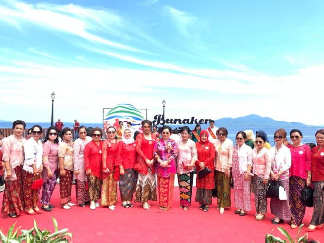 Bunaken Festival 2022 Destinasi Pariwisata Sehat Setelah Pandemi, Masyarakat Sambut dengan Sukacita 4 Bunaken Festival 2022 Destinasi Pariwisata Sehat Setelah Pandemi, Masyarakat Sambut dengan Sukacita