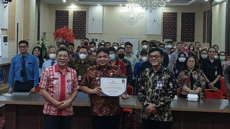 Akselerasi Digitalisasi ala Olly Dondokambey - Steven Kandouw Jadi Terbaik III TP2DD Indonesia Timur