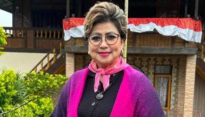 Begini Ternyata Senator Maya Rumantir Mengisi Waktu Luang