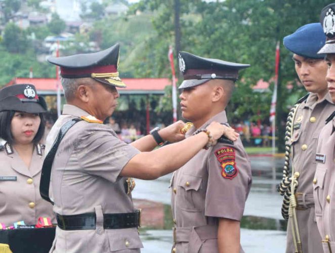 Ditengah Guyuran Hujan Irjen Pol Setyo Budiyanto Lantik 261 Bintara Remaja Polda Sulut