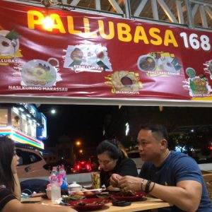 Pallubasa, Kuliner Khas Kota Makassar Kini Hadir di Manado