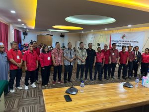 Wakil Walikota Richard Sualang Lantik Pengawas KSU Makmur Berhikmat Kota Manado