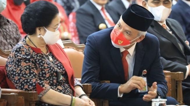 Pidato Ganjar Pranowo Bikin Megawati Angguk-angguk dan Terus Tepuk Tangan, Restu RI 1?