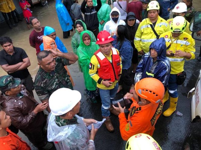 PT MSM Turunkan Emergency Respons Team dan Salurkan Makanan Siap Saji 8 PT MSM Turunkan Emergency Respons Team