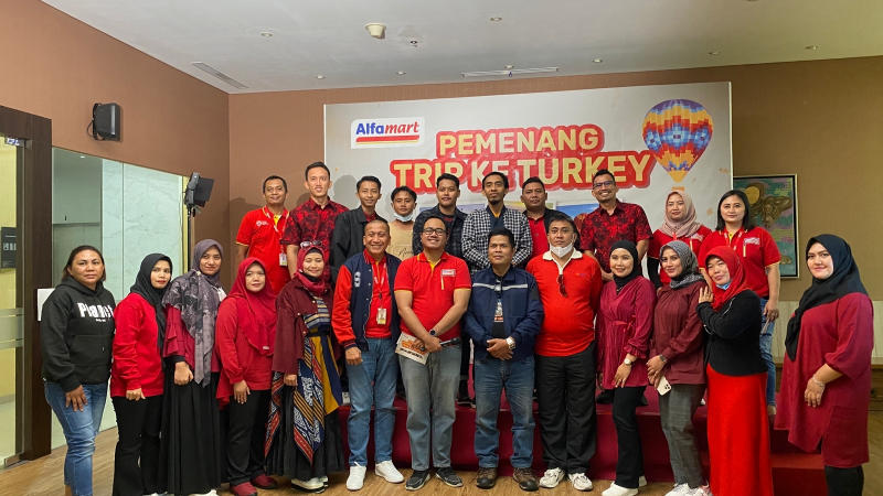 Alfamart Beri Liburan Gratis ke Turki untuk 20 Konsumen, dari Manado ada Aneke