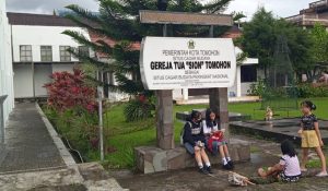 Gereja Tua Sion dan Menara Alfa Omega, Ikon kota Tomohon
