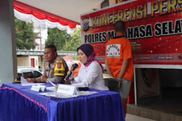 Bejat! Oknum Guru di Minsel Lecehkan 16 Siswa, 3 diantaranya Disodomi 8 Bejat! Oknum Guru di Minsel Lecehkan 16 Siswa, 3 diantaranya Disodomi