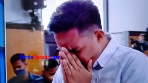 Deretan Tangis Pada Pembacaan Vonis Richard Eliezer yang Diputus 1 Tahun 6 Bulan Penjara
