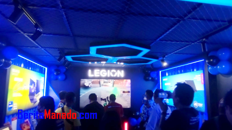 Lenovo Hadirkan Store Exclusive dan Toko Khusus Gamers di Manado 2 Lenovo Hadirkan Store Exclusive dan Toko Khusus Gamers di Manado