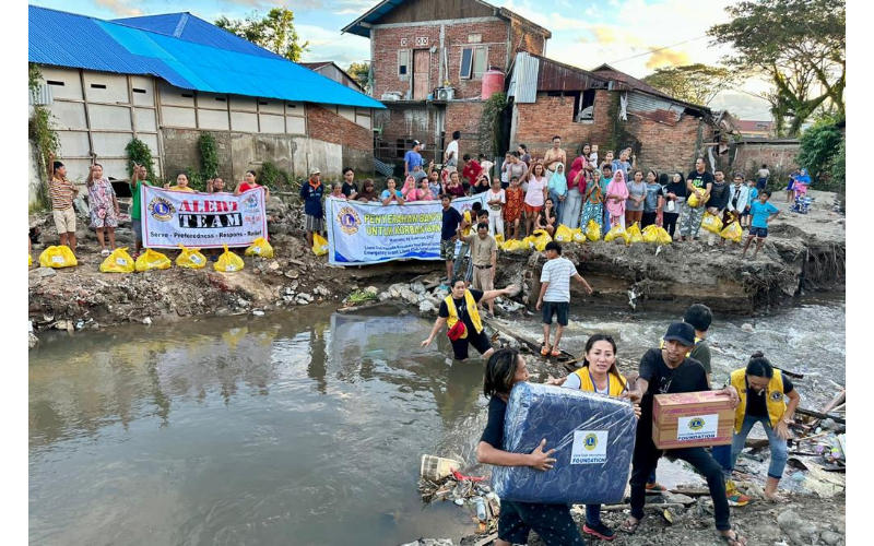 Lions Club International Foundation Bantu Warga Manado yang Terdampak Bencana