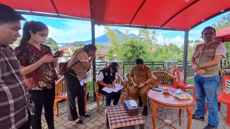 Pemilu 2024, Pantarlih Cek KTP dan KK Wali Kota Bitung