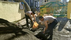 Kapolres Alam Rela “Lepas Seragam” demi Bantu Rumah Ibadah di Bitung