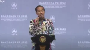 Peringatan Keras Jokowi kepada PNS yang Suka Pamer Harta di Medsos