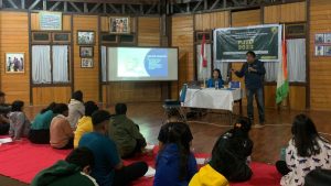 BEM FIKKM Unima Berlatih Jurnalistik Dasar