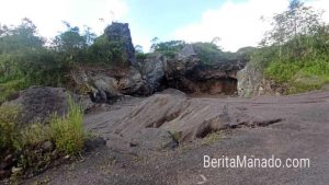 Sisi Lain Tambang Batu dan Pasir Kinilow, Berbahaya Namun Cocok Untuk Spot Foto