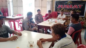 Polisi Dengar Keluhan Warga di Kios Topas Amurang