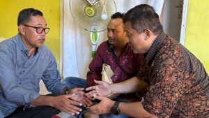 Tanggungjawab Elnusa Petrofin, Direksi Serahkan Langsung Santunan bagi Keluarga Korban Tabrakan Maut Truk Tangki BBM