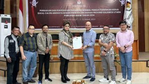Senator Maya Rumantir Serahkan Perbaikan Dukungan KTP ke KPU Sulut