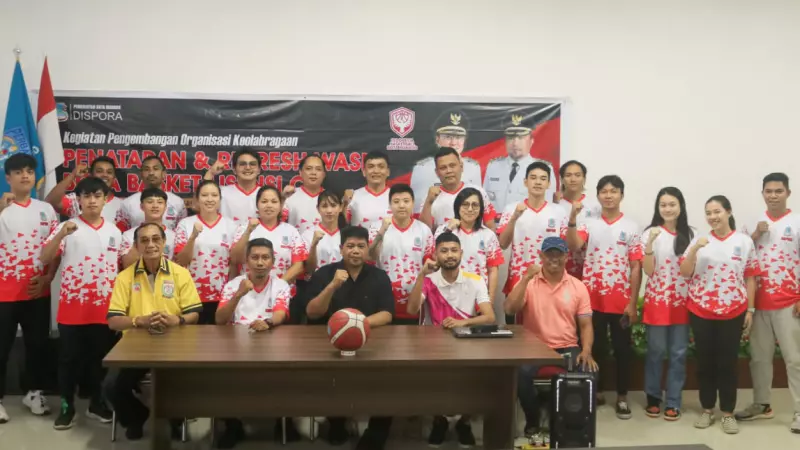 Gelar Penataran dan Penyegaran, Dispora Manado Dorong Hadirnya Wasit Basket Level Nasional