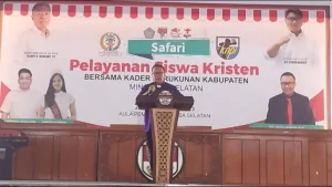 Di Hadapan Ribuan Siswa, Pdt Lucky Rumopa Gaungkan Semangat Kerukunan di Minsel