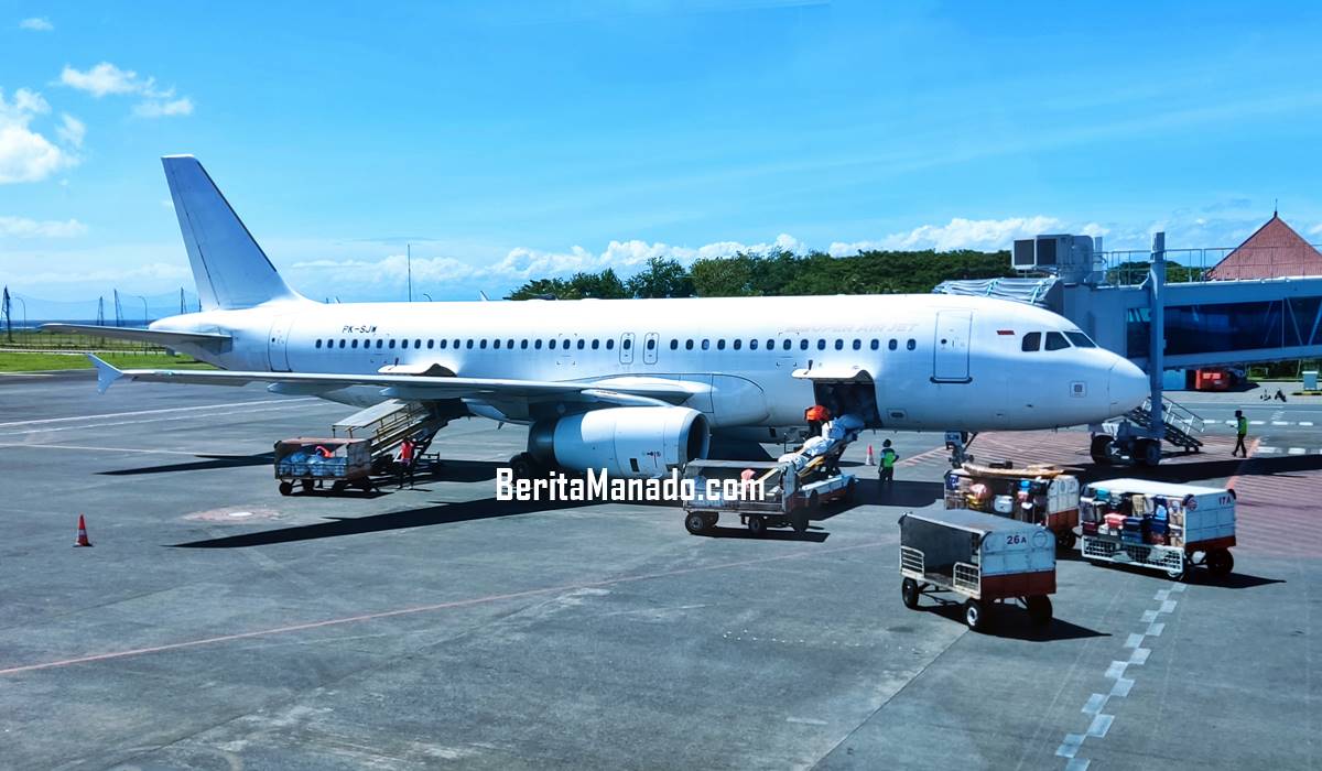 Super Air Jet Airbus A320-200, PK-SJW saat berada di Bandar Udara Internasional I Gusti Ngurah Rai, Bali, Sabtu (4/3/2023)