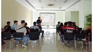 Dukung Pebalap yang Berlaga di WSBK, DAW Ajak Komunitas Honda Nonton Bareng