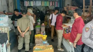 Petugas Gabungan Bitung Sidak Kebutuhan Pokok Jelang Ramadhan 1444 H