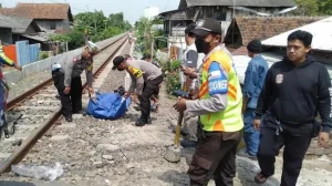 Kasat Narkoba Polres Jaktim Ditemukan Tewas Tertabrak Kereta Api di Jatinegara