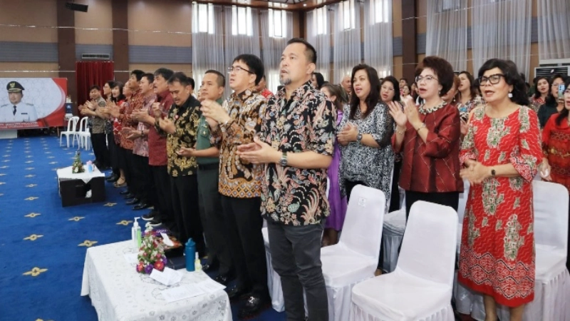 Andrei Angouw Maknai Paskah dengan Rasa Syukur dan Bergembira