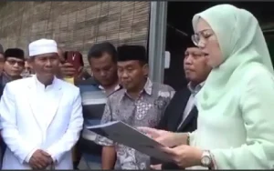 Guntur Romli Unggah Video Bupati Purwakarta Segel Gereja Kristen Protestan Simalungun