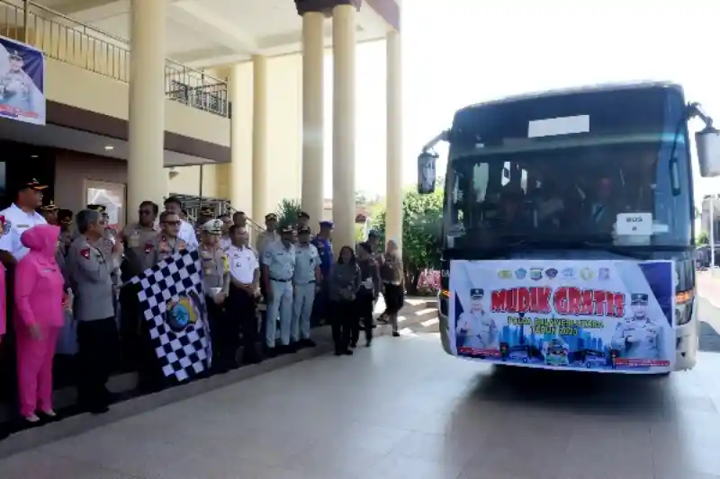Mudik Gratis Polda Sulut Diapresiasi Warga, Irjen Pol Setyo Budiyanto: Semoga Lancar dan Selamat Sampai Tujuan