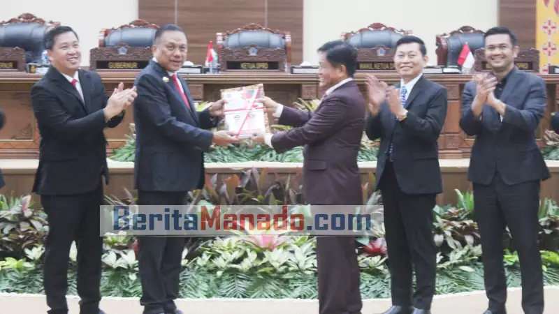 DPRD Sulut Gelar Paripurna Penyerahan Rekomendasi Atas LKPJ Tahun 2022
