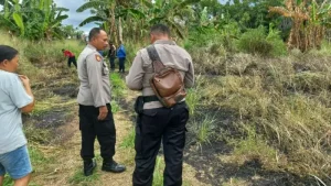 Kebakaran Lahan di Manembo-nembo Buat Panik Warga, Damkar dan Polisi Lakukan Pemadaman