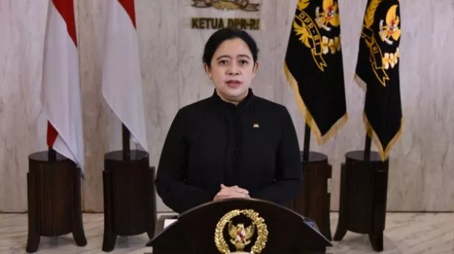 Kenakan Baju Kuning pada Rapat DPR, Puan Maharani: Ini Tanda-tanda