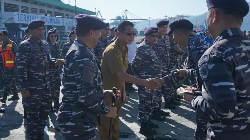 Satgas Operasi Trisila Tiba di Bitung, Hengky Honandar: Kami Dukung Penegakan Hukum di Laut