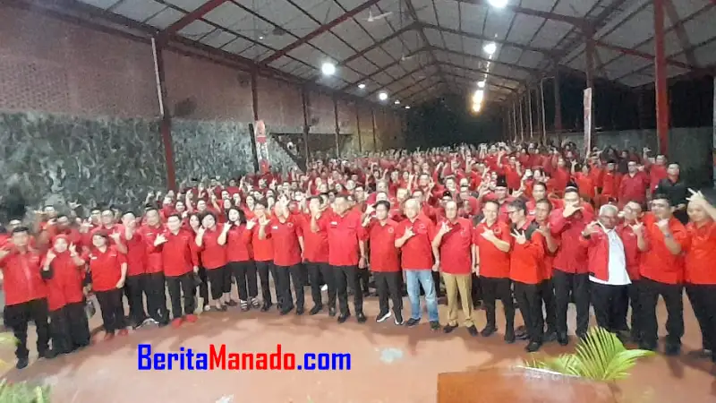 Olly Dondokambey Bangga Masyarakat Sulut Puas dengan PDI Perjuangan