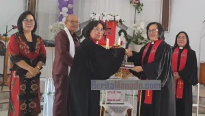 Jemaat GMIM ‘Yerusalem’ Tumpaan Baru Gelar Serah Terima Jabatan Ketua BPMJ