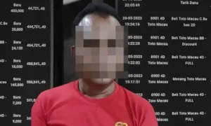 Uang Jutaan Rupiah Disita Polisi dari Bandar Judi Online di Malalalayang