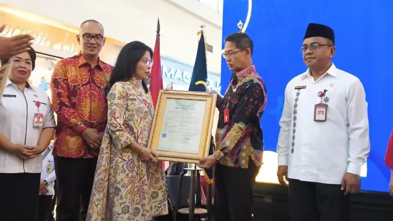 Tiga Motif Batik Bitung Dipatenkan DJKI, Hengky Honandar: Buah dari Kerja Kolaborasi