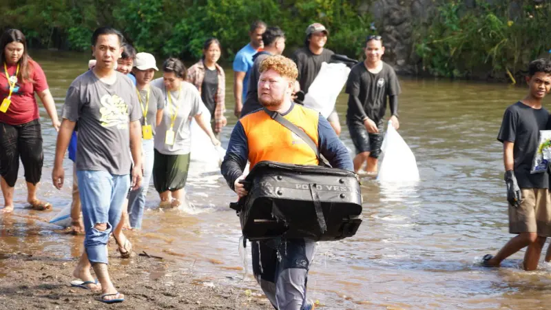 Ribuan Kilo Gram Sampah Berhasil Diangkat dari DAS Girian Bitung