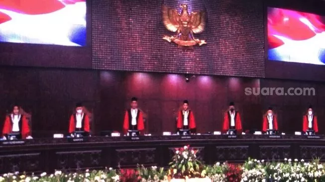 Sidang Putusan MK Terhadap Gugatan Sistem Pemilu, Satu Orang Hakim Absen