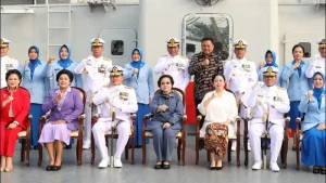 CATATAN RUBEN SAERANG: KRI Bung Karno-369 dan Konsistensi PDIP Membangun Bangsa