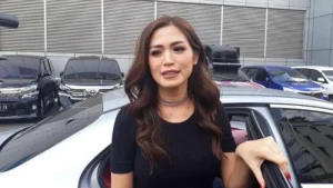 Artis Ini Tulis Pesan ke Jokowi dan Sebut Menipu Lebih Mudah dari Kerja Keras