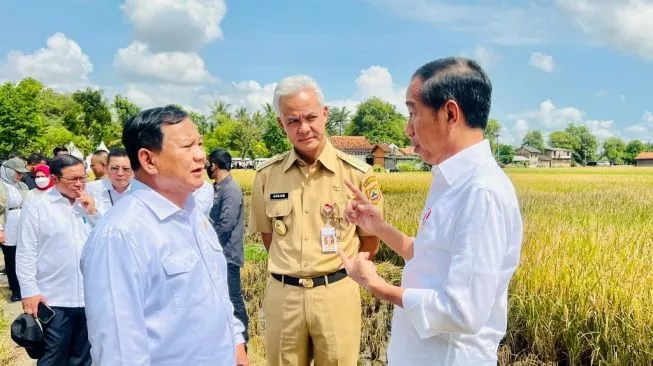 Survei: Basis Massa Pendukung Joko Widodo-Ma’ruf Amin Bakal Condong ke Ganjar Pranowo