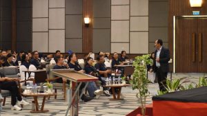 Mengembangkan Softskill untuk Sukses dalam Dunia Kerja Modern