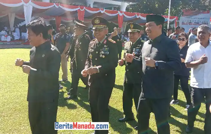 Keseruan Steven Kandouw, Setyo Budiyanto dan Andi Silangen Menari Masamper di Peringatan Hari Bhayangkara