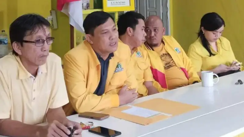 Partai Golkar Minahasa Lengkapi Berkas Administrasi Bakal Caleg